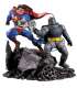 Batman The Dark Knight Returns Estatua Superman vs. Batman 28 cm